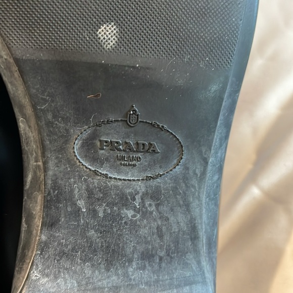 Men's Prada loafers sz 8 preowned - Picture 7 of 10